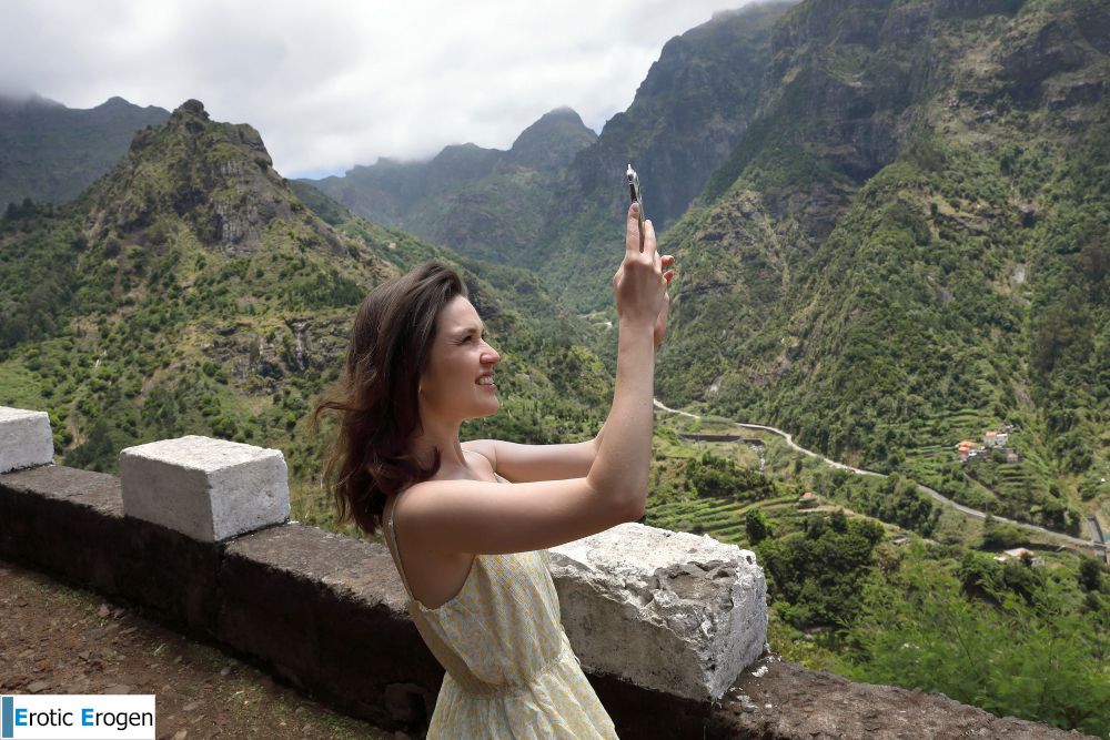 Amelia in Postcard From Madeira. Фото 1